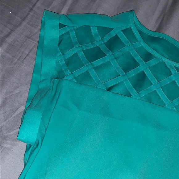 Mint green blouse 💚 - Picture 3 of 3